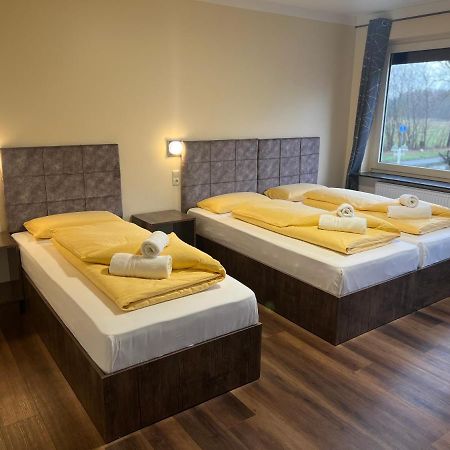M&M Hotel - Зееветал Екстериор снимка